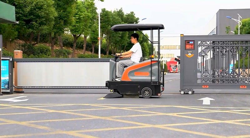 道路清掃車(chē)哪家好 道路清掃車(chē)哪家好